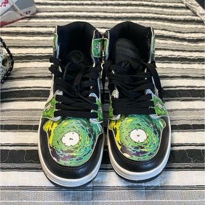 Shoe bundle!!! Brands like Steve Madden, Loft, Jordan, Nike, and Soda.